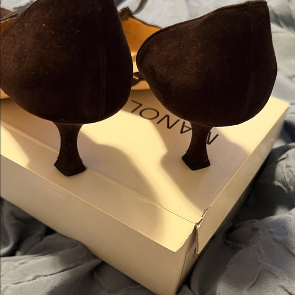 Manolo Blahnik Dark Brown Suede Heels - Picture 4 of 9